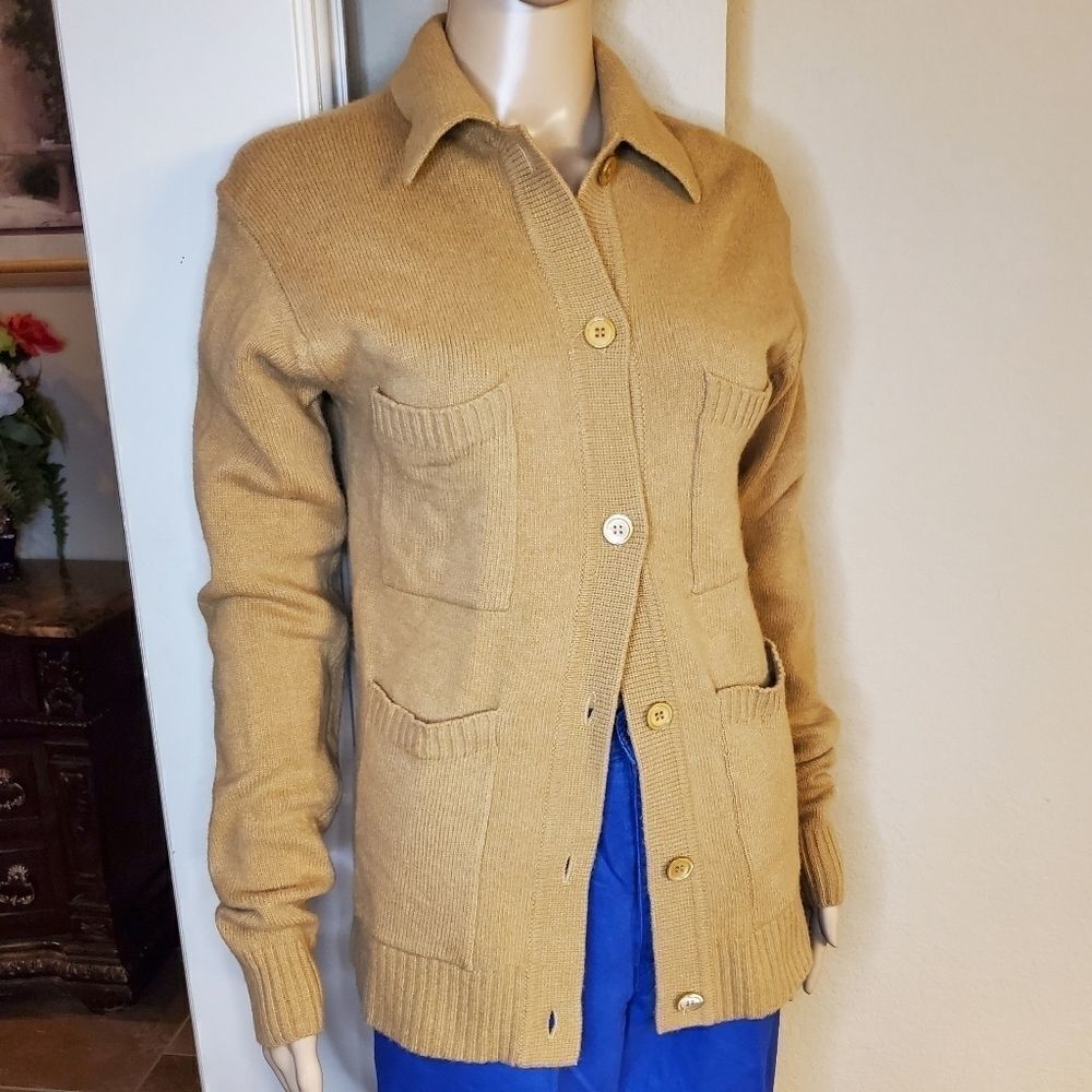Lord and Taylor vintage 4 pockets 100% Lambswool sweater - Picture 7 of 9